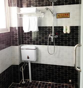Liuzhou Jinqiao Business Hotel Buitenkant foto